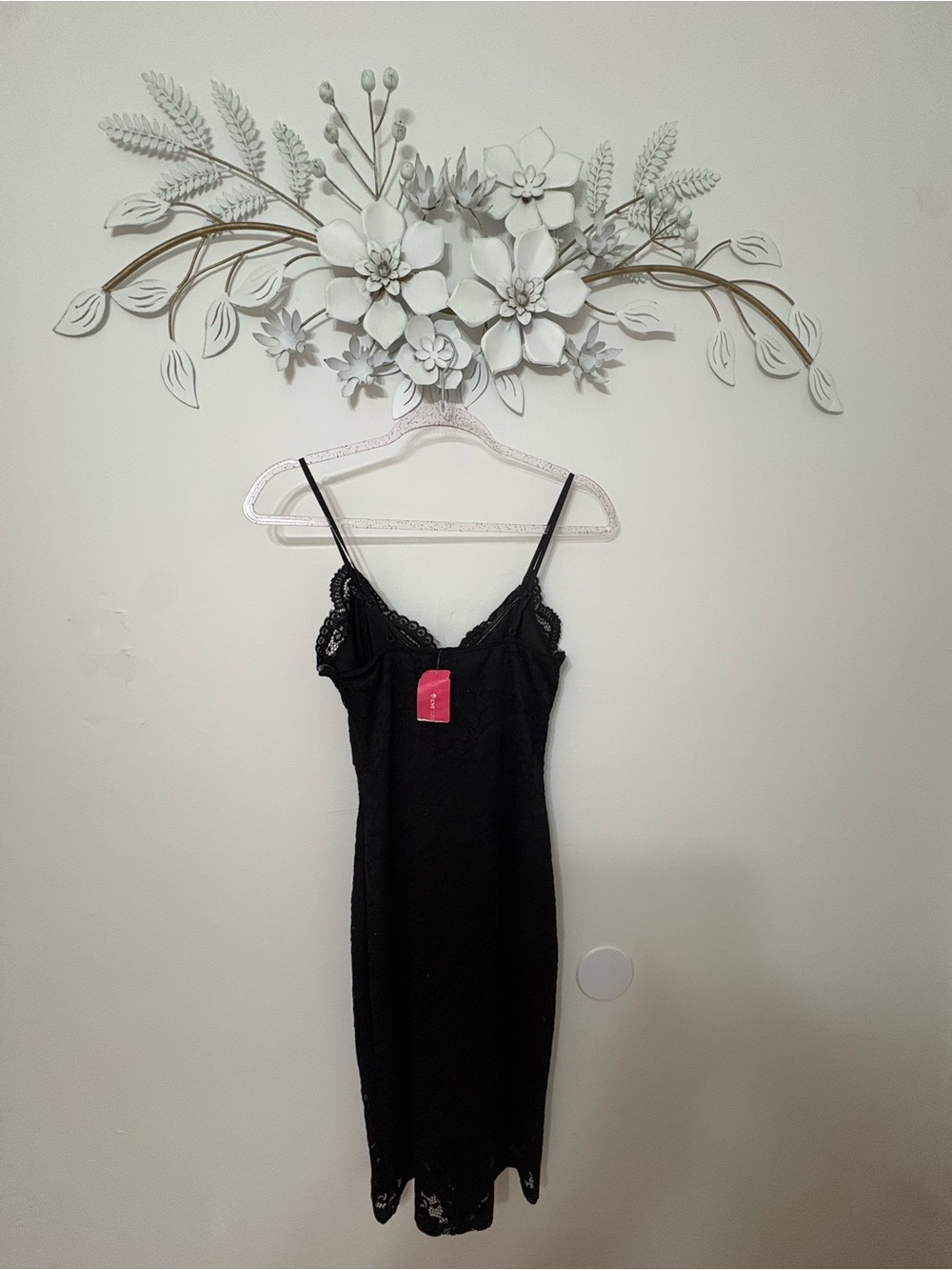 ❤️ Love Culture Black Lace-Trim Slip-Size Small